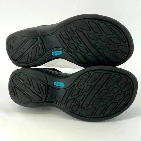 Bzees  SANDALS - Picture 5 of 5